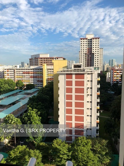 Blk 228 Lorong 8 Toa Payoh (Toa Payoh), HDB 4 Rooms #177547112